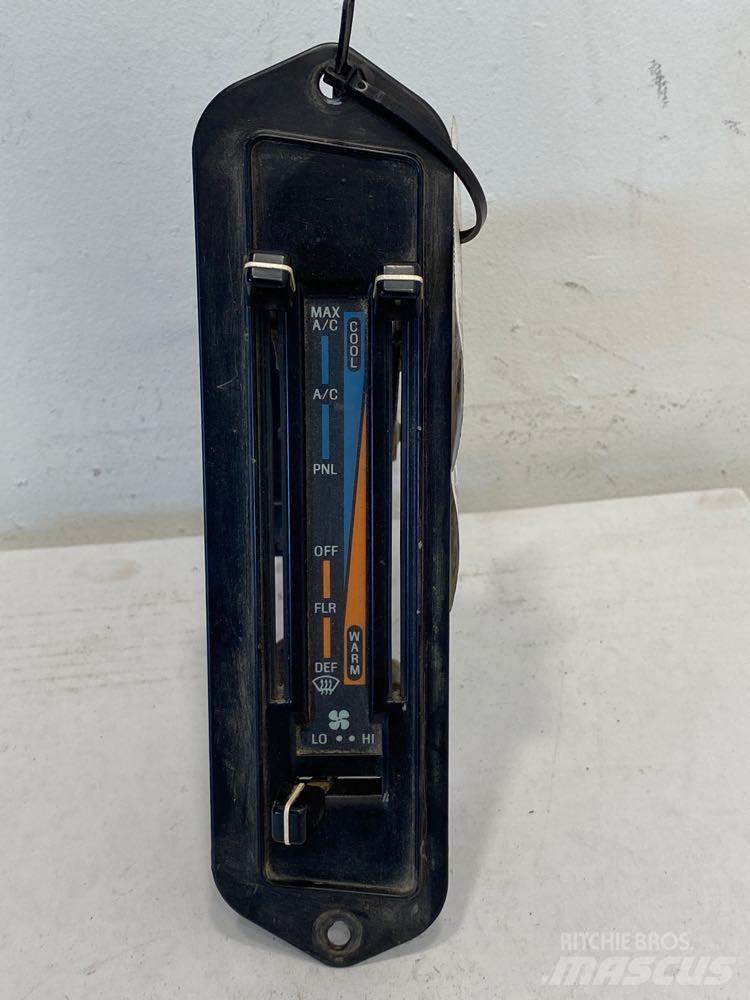 Ford LTA Sähkö ja elektroniikka