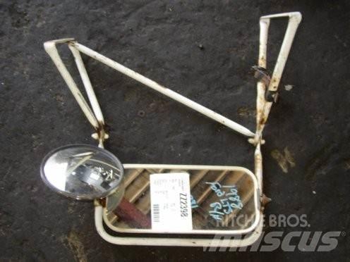 Ford LTS Muut