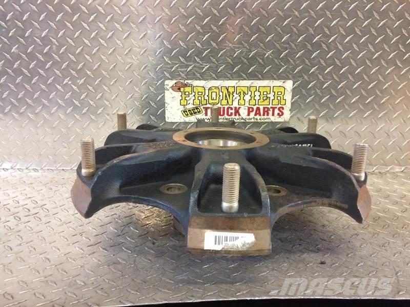  Gunite Renkaat ja vanteet