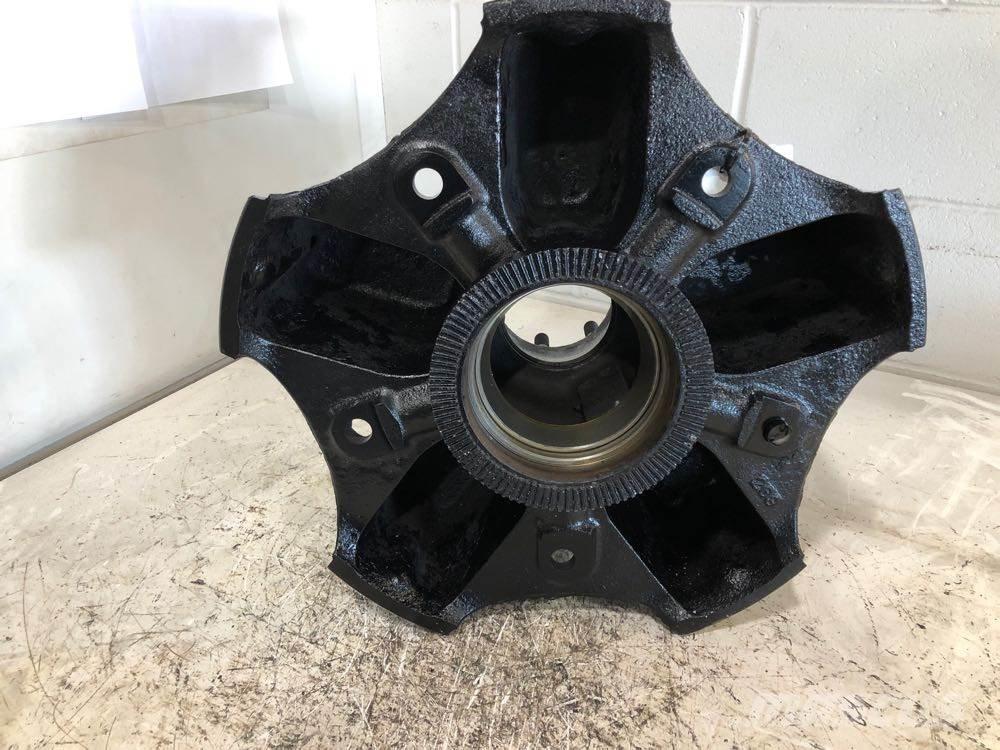  Gunite Renkaat ja vanteet