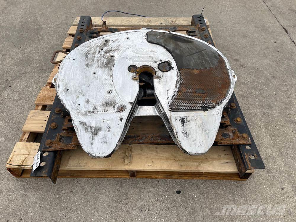  Holland Renkaat ja vanteet