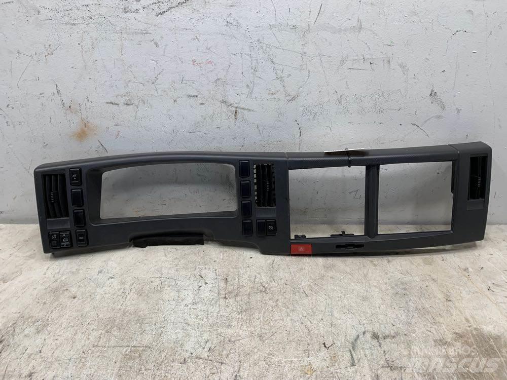 Isuzu NPR Muut