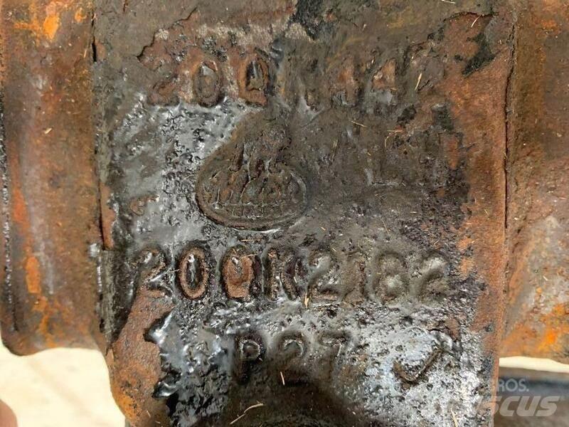 Mack CV713 Alusta ja jousitus
