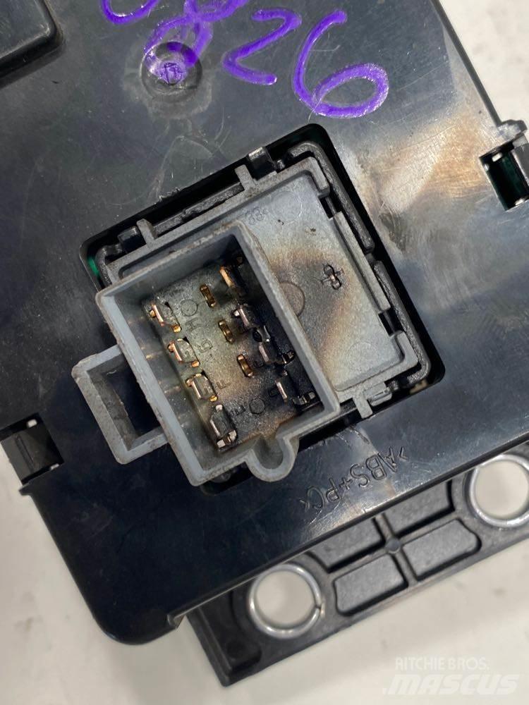 Mack GU Sähkö ja elektroniikka