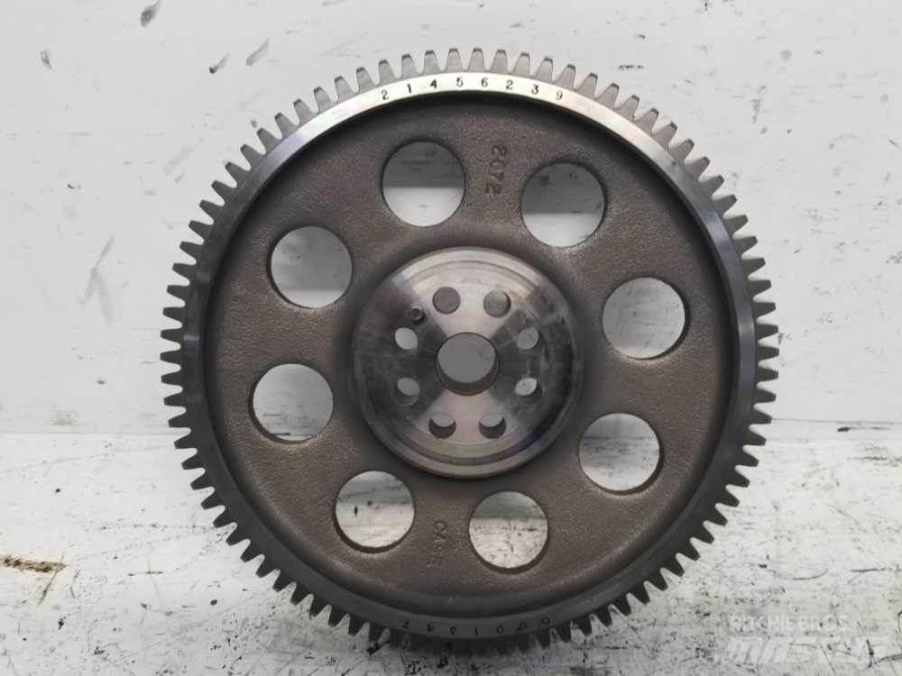 Mack MP8 Muut