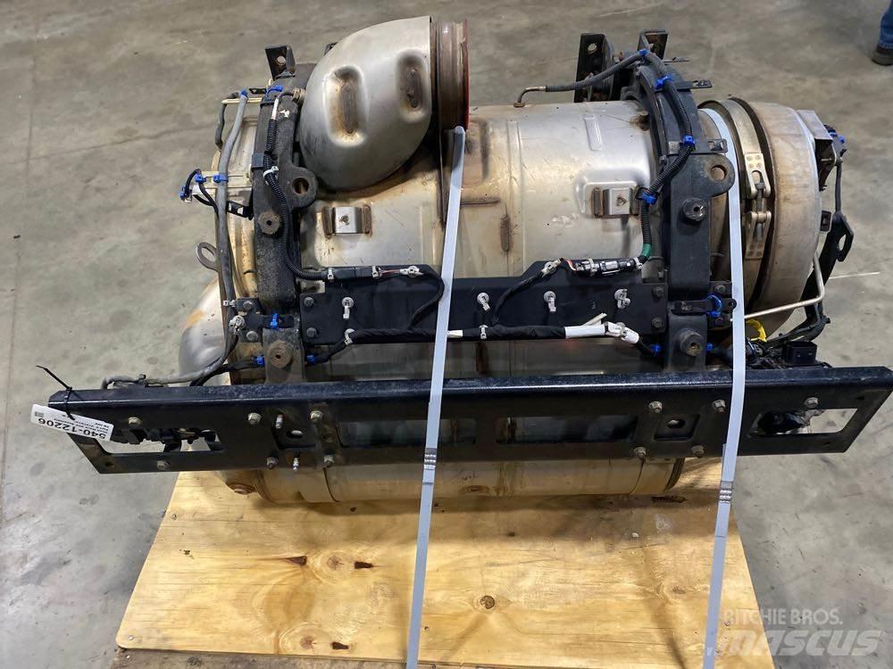 Mack MP8 Muut