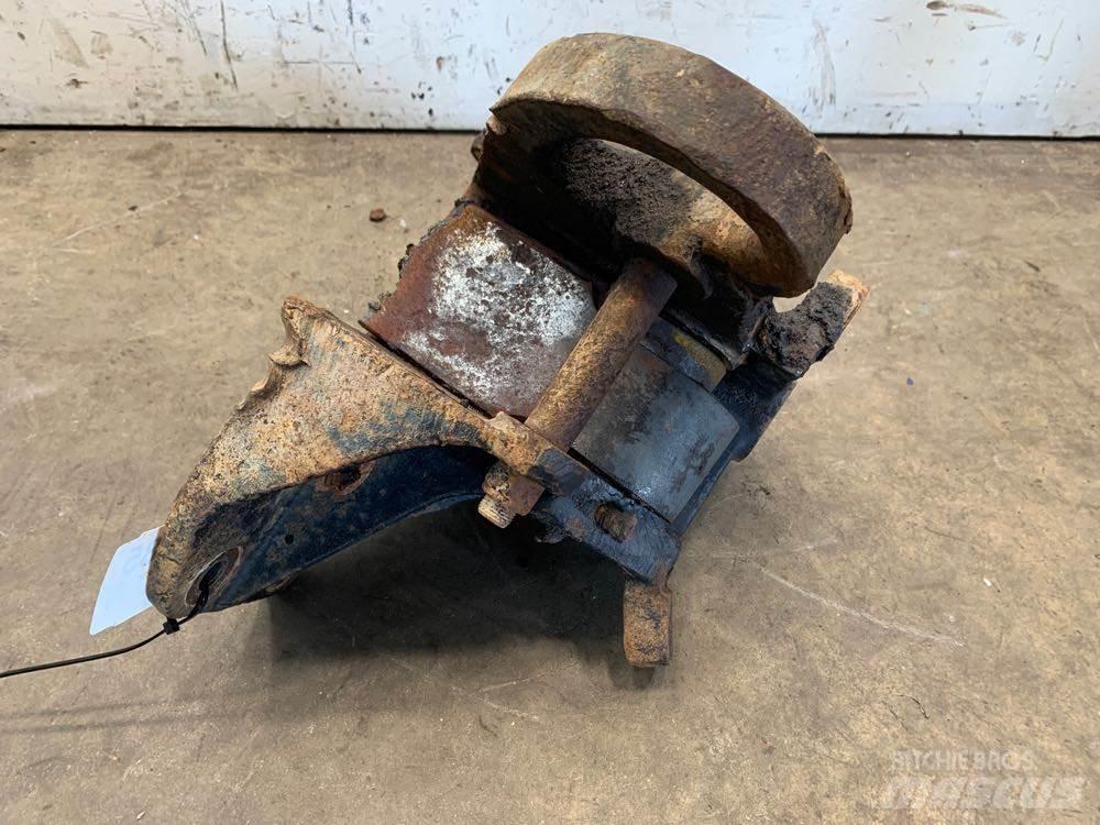 Mack RD680 Muut