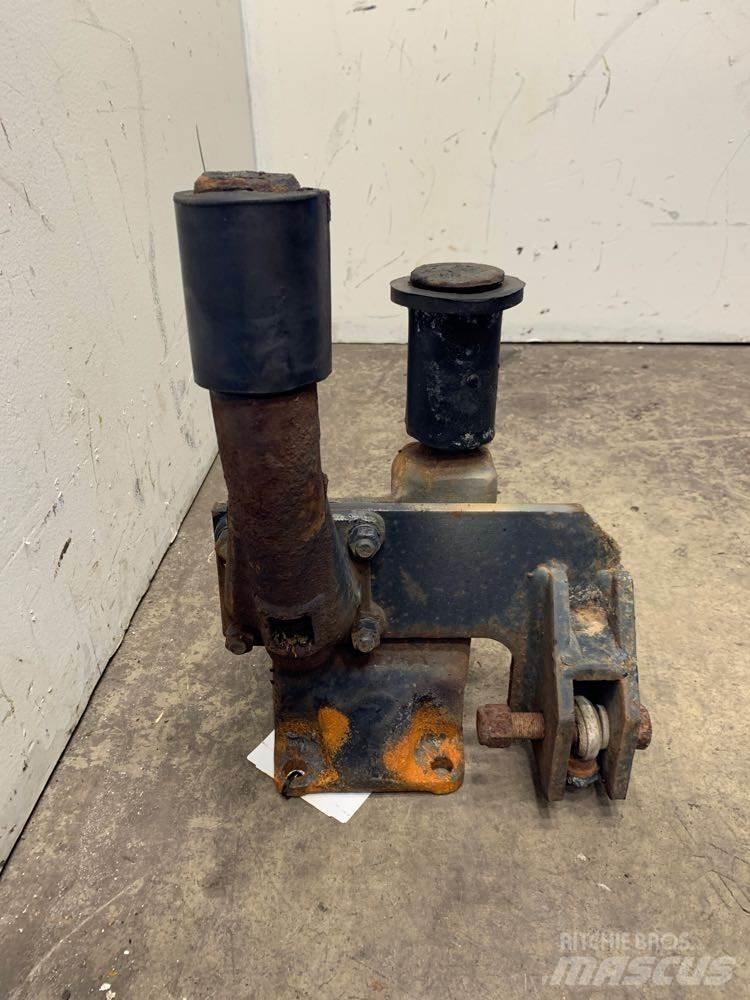 Mack RD680 Ohjaamot ja sisustat