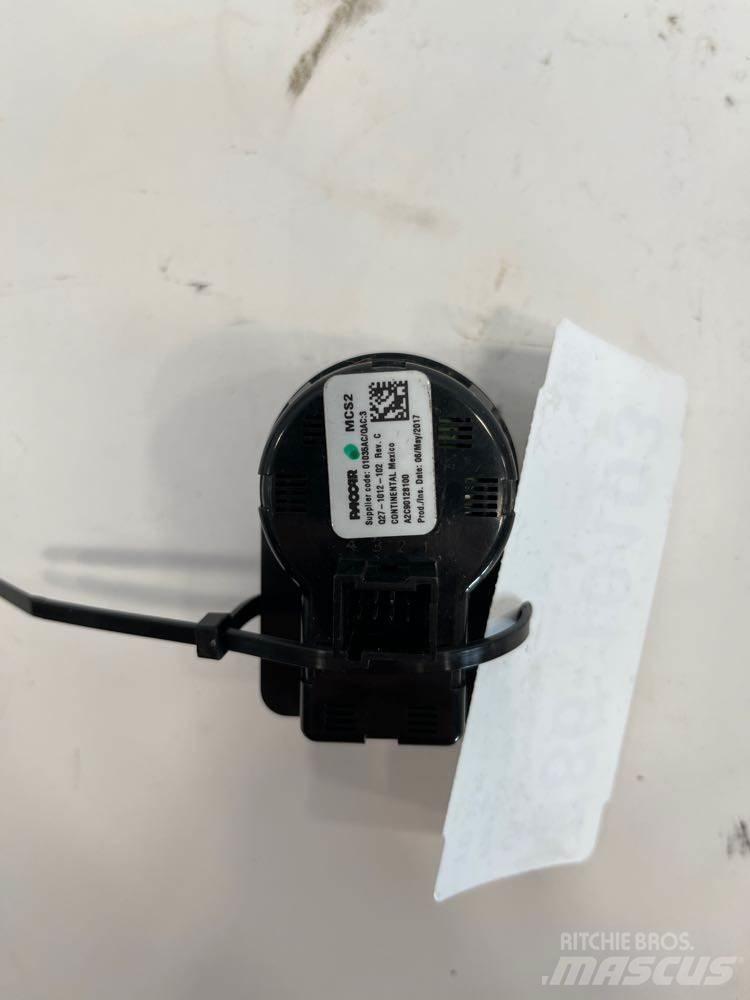 Paccar  Sähkö ja elektroniikka