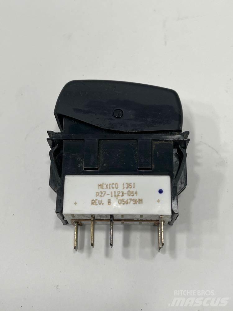 Paccar  Sähkö ja elektroniikka