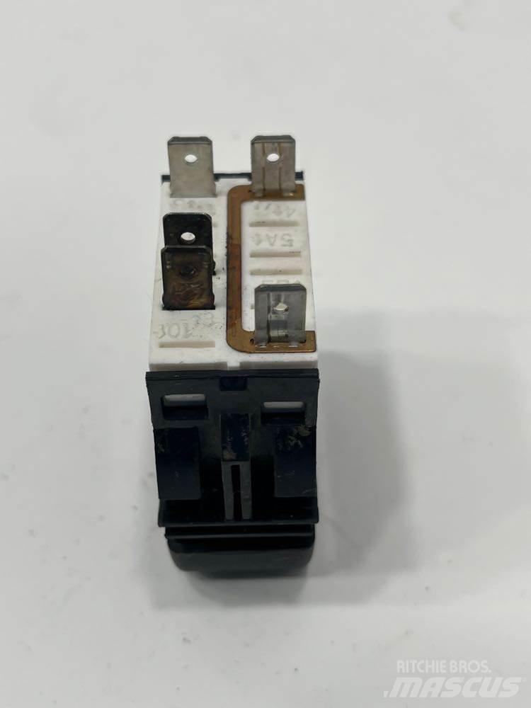 Paccar  Sähkö ja elektroniikka