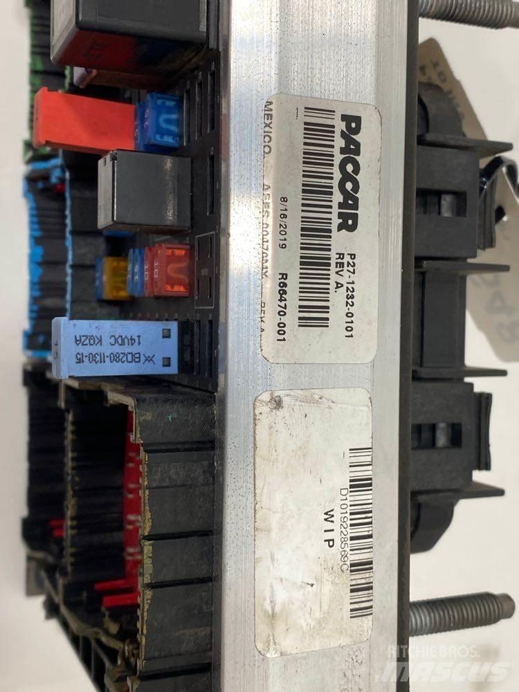 Paccar  Sähkö ja elektroniikka