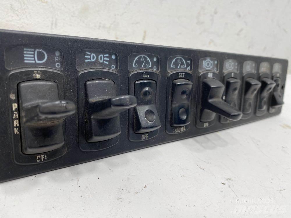 Paccar  Sähkö ja elektroniikka