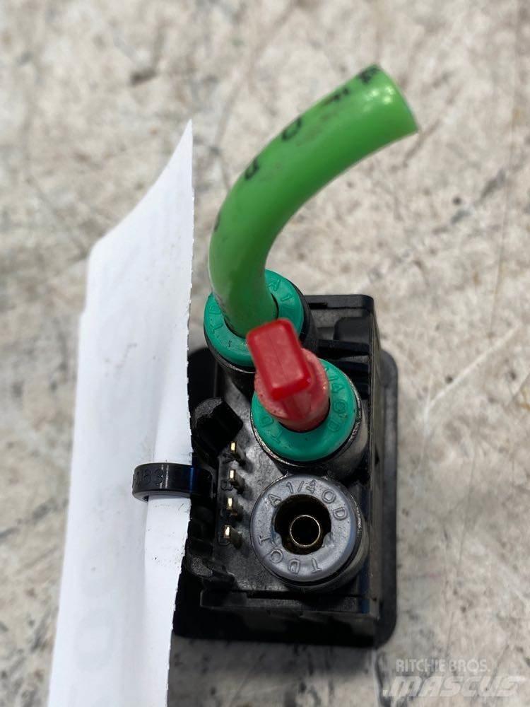 Peterbilt  Sähkö ja elektroniikka