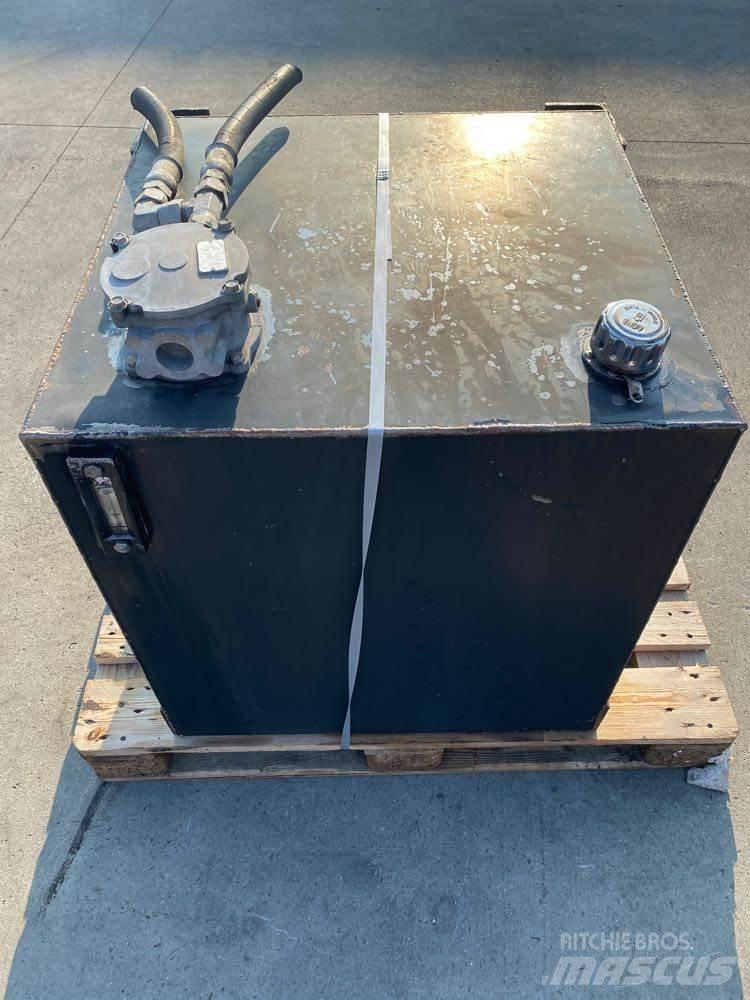 Universal  Hydrauliikka