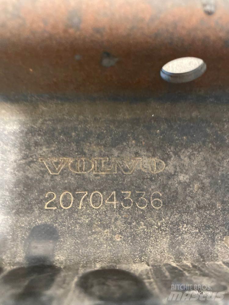 Volvo  Ohjaamot ja sisustat