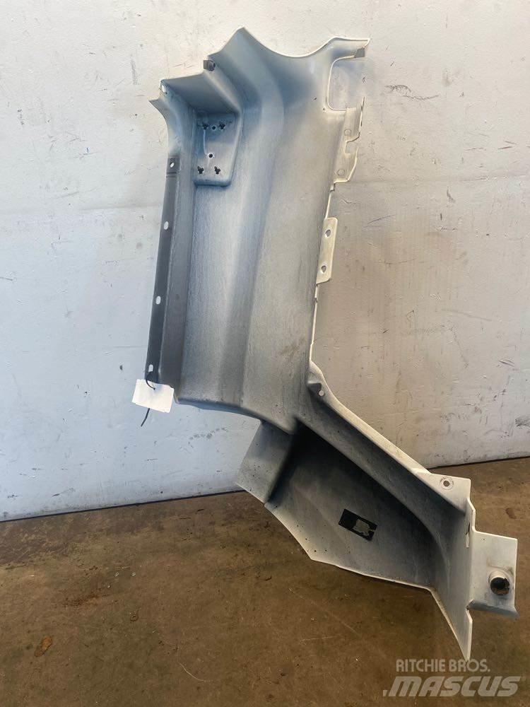 Volvo  Ohjaamot ja sisustat