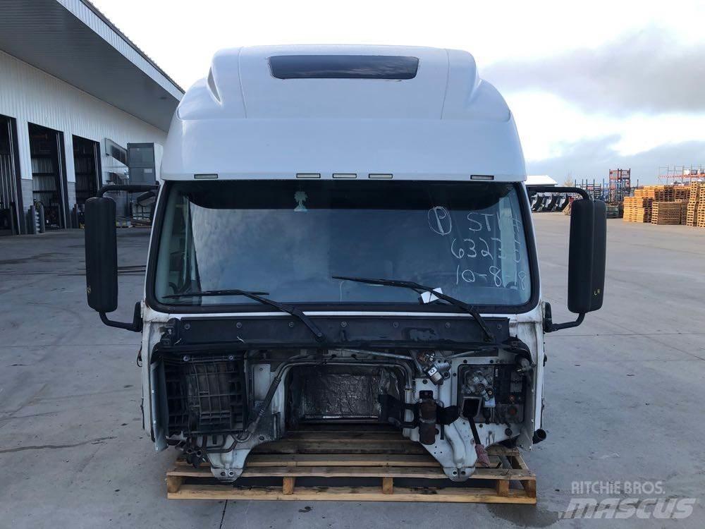 Volvo VNL Ohjaamot ja sisustat