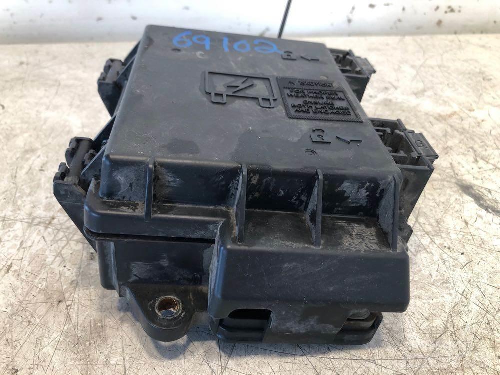 Volvo VNL Sähkö ja elektroniikka