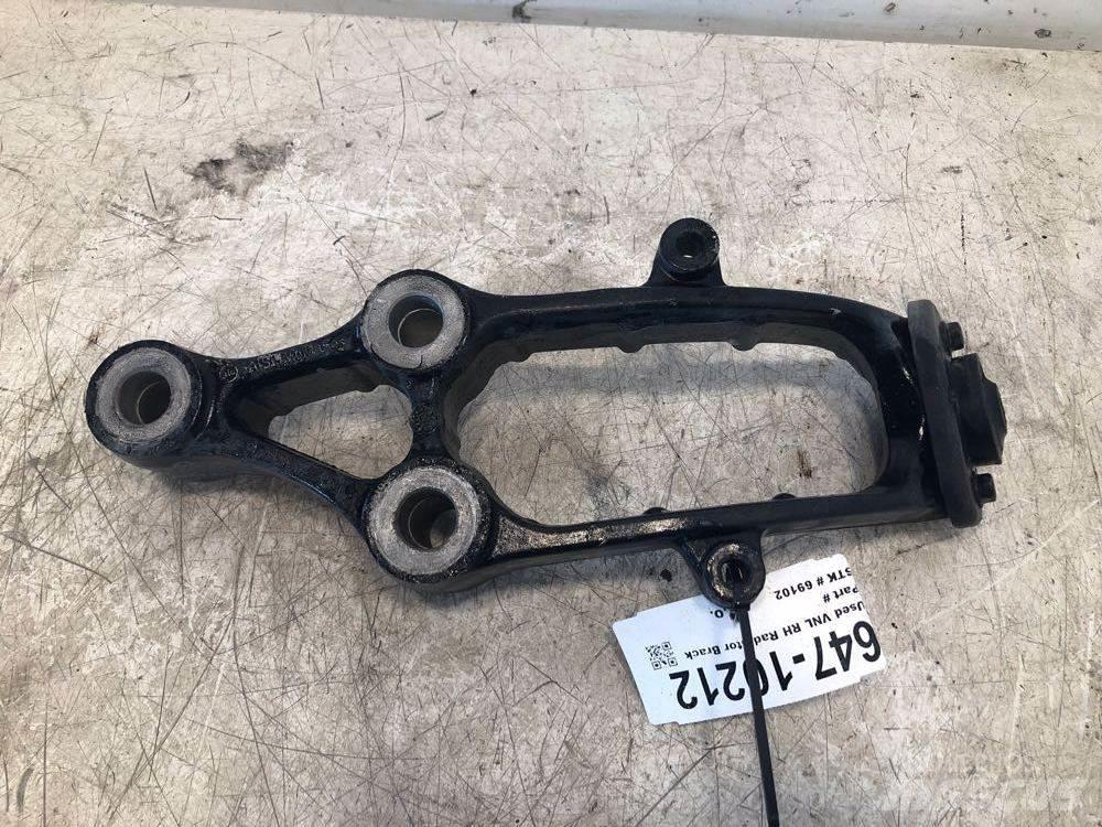 Volvo VNL Jäähdyttimet