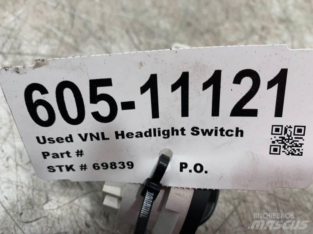 Volvo VNL Sähkö ja elektroniikka