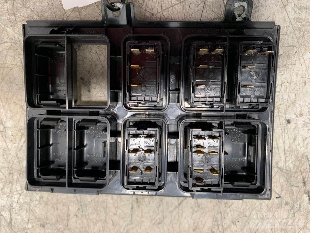 Volvo VNL Sähkö ja elektroniikka