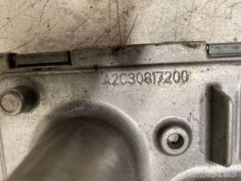 Volvo VNL Ohjaamot ja sisustat