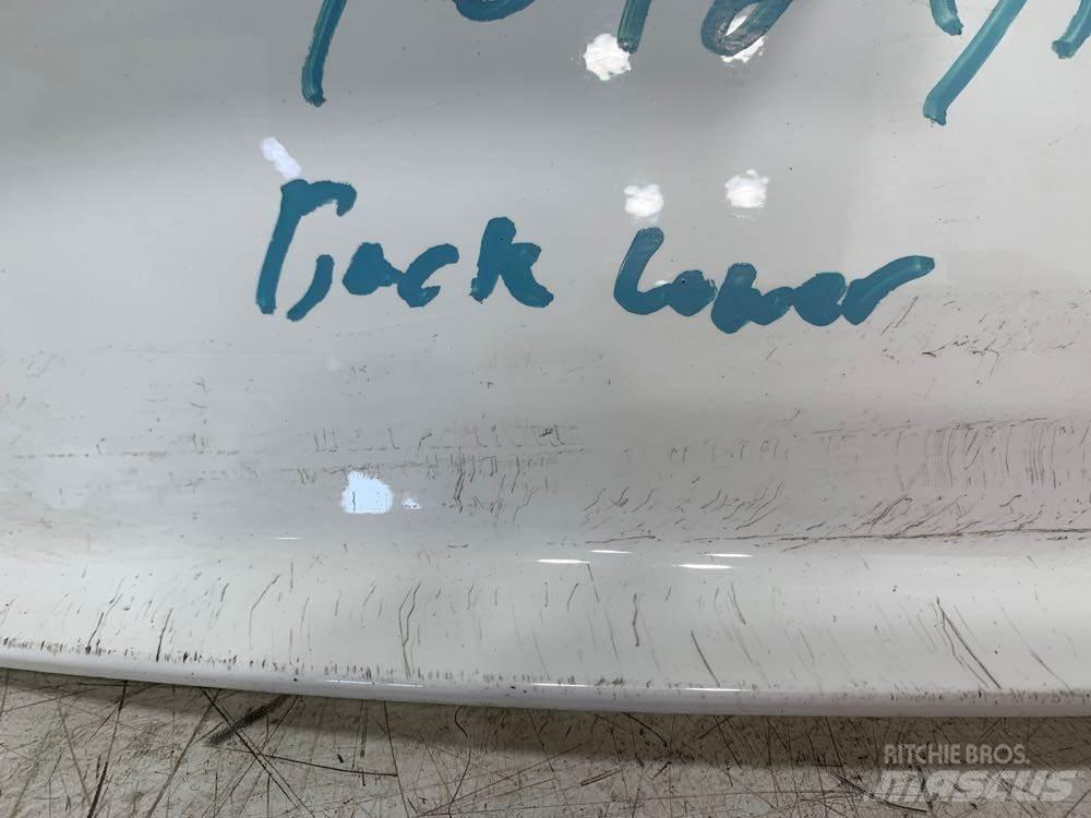 Volvo VNL Ohjaamot ja sisustat