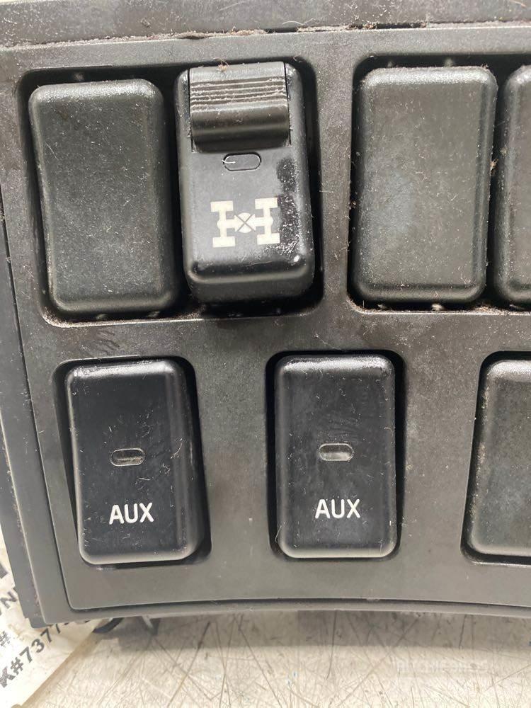 Volvo VNL Sähkö ja elektroniikka