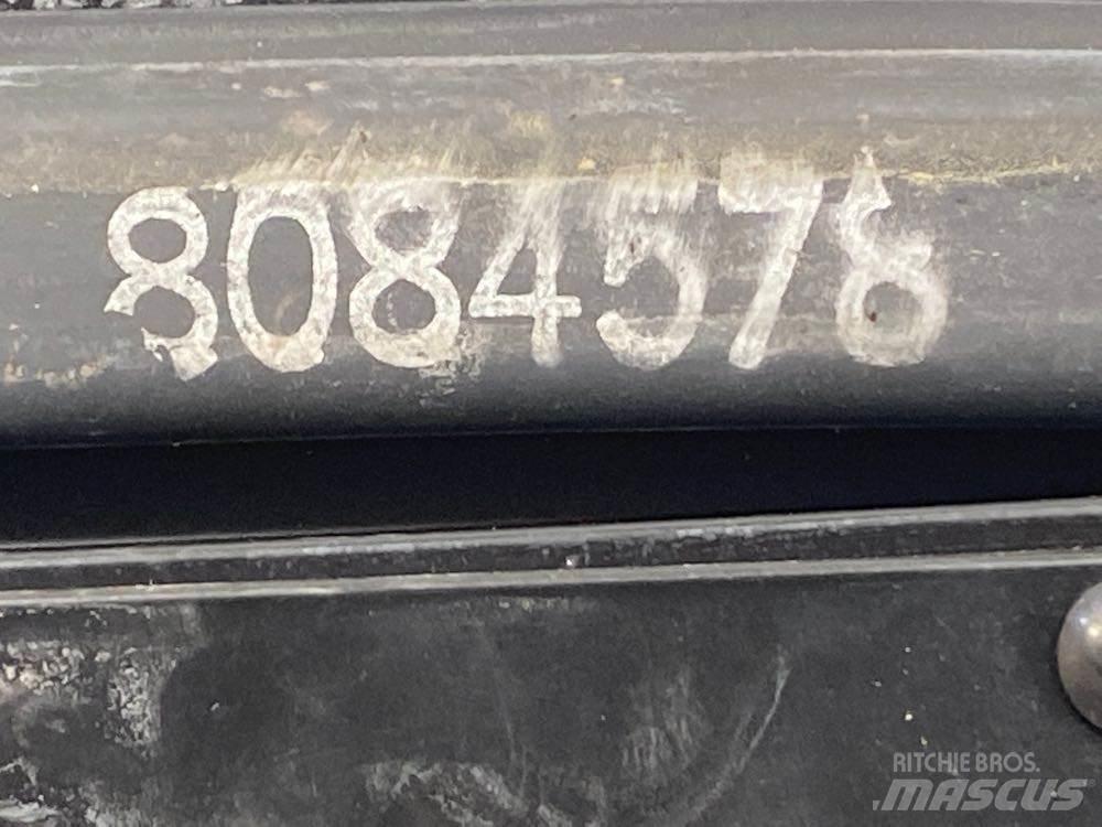 Volvo VNL Ohjaamot ja sisustat