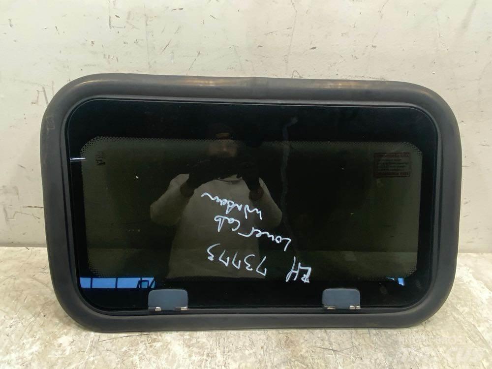 Volvo VNL Ohjaamot ja sisustat