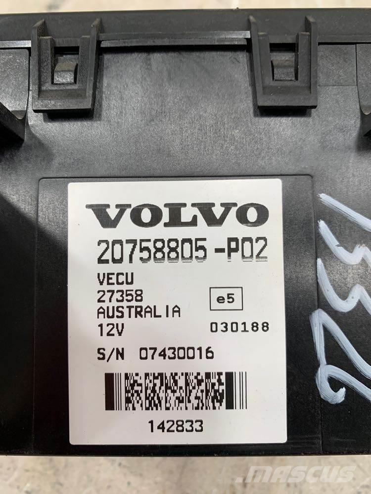 Volvo VNL Ohjaamot ja sisustat