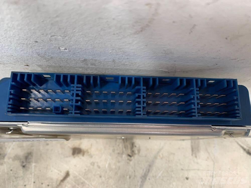 Volvo VNL Sähkö ja elektroniikka