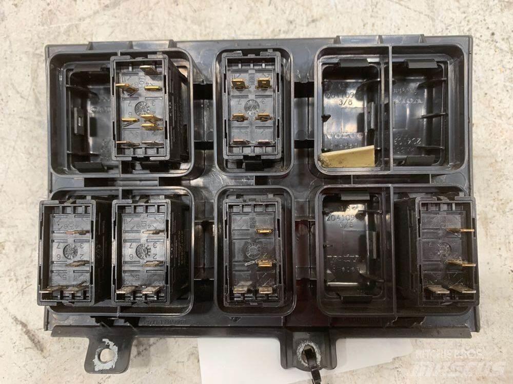 Volvo VNL Sähkö ja elektroniikka