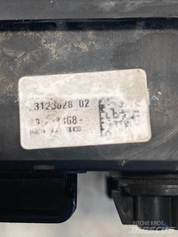 Volvo VNL Sähkö ja elektroniikka