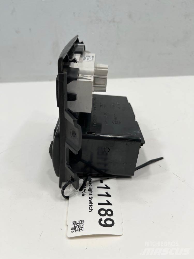 Volvo VNM Sähkö ja elektroniikka