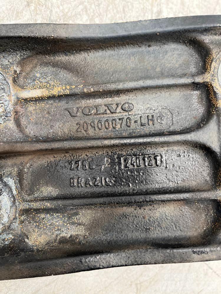 Volvo VNM Ohjaamot ja sisustat
