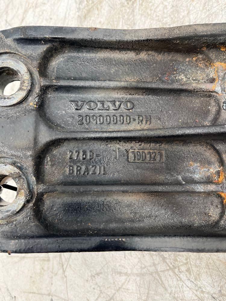 Volvo VNM Ohjaamot ja sisustat