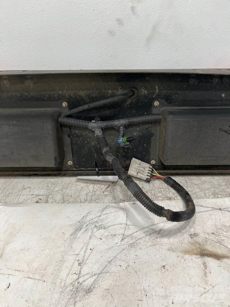 Volvo VNM Sähkö ja elektroniikka
