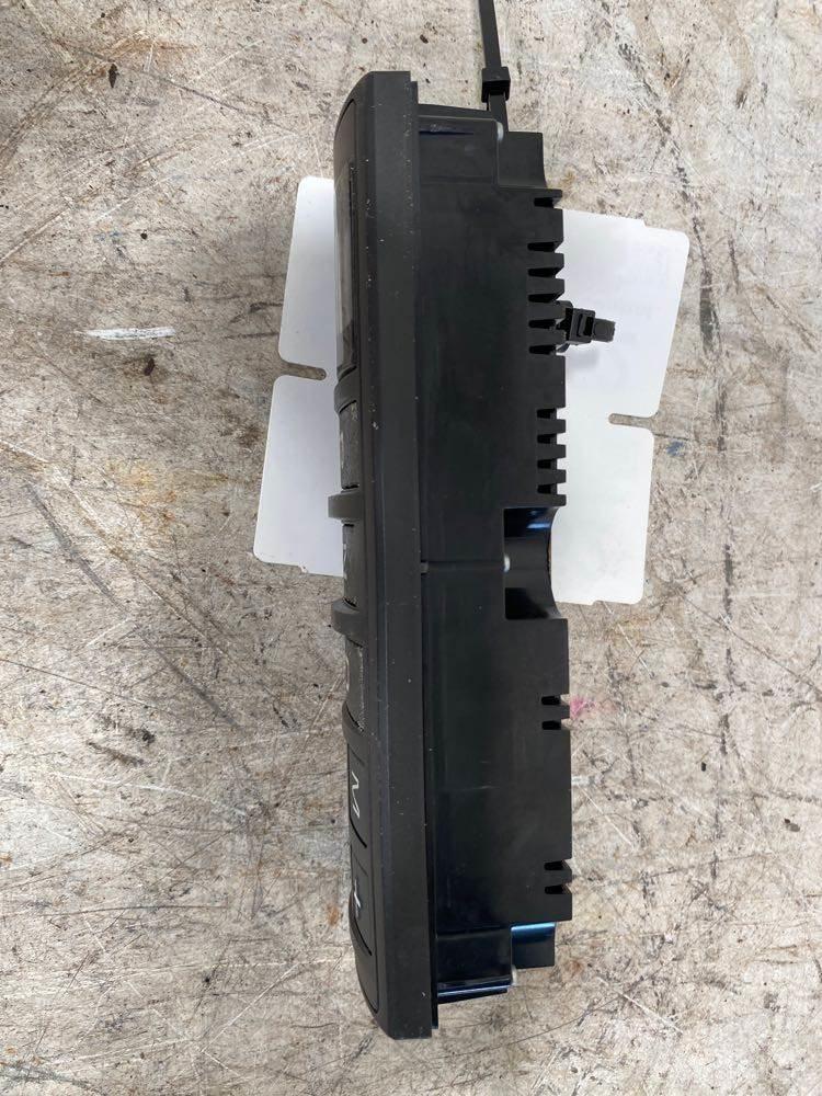 Volvo VNR Sähkö ja elektroniikka