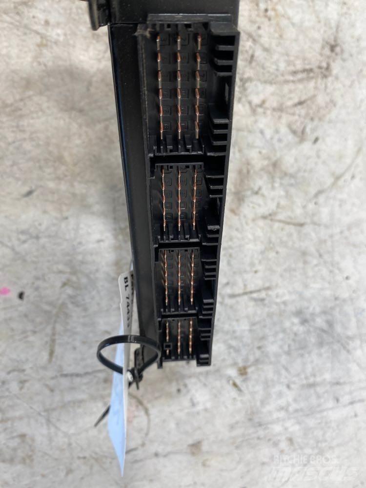 Wabco  Sähkö ja elektroniikka