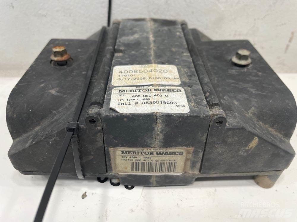 Wabco  Sähkö ja elektroniikka