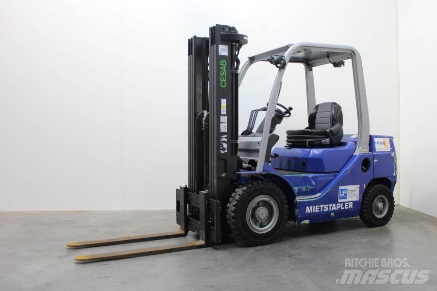 Cesab M 325 D Dieseltrukit