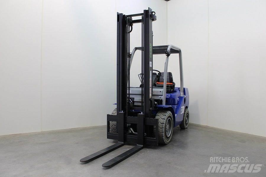 Cesab M 330 DV Dieseltrukit