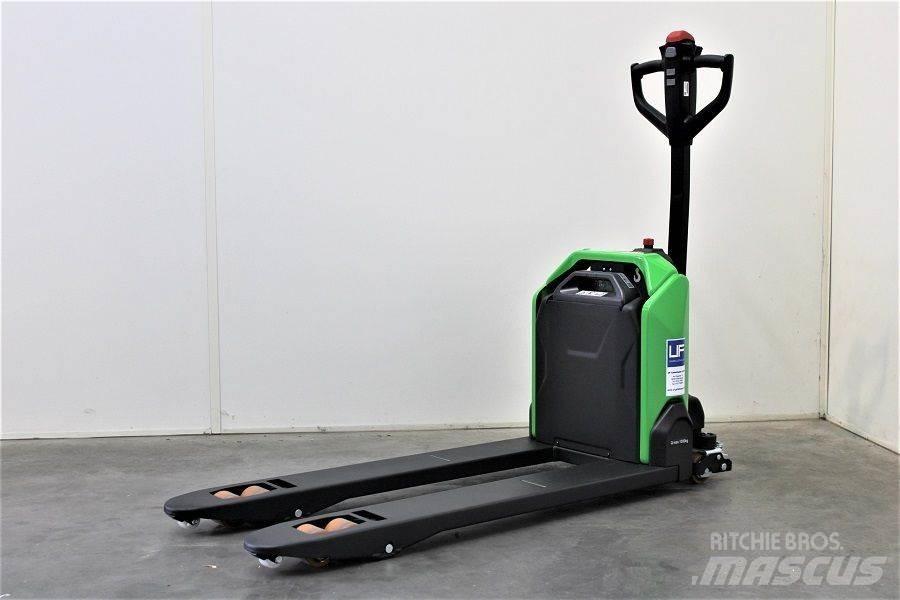 Cesab P013i Lavansiirtotrukit