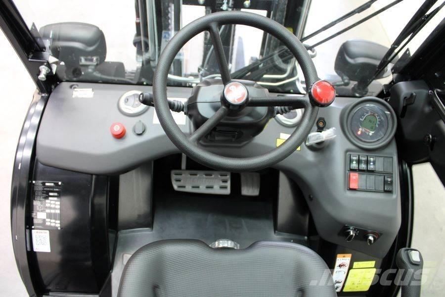 Manitou MSI 30 D Maastotrukit
