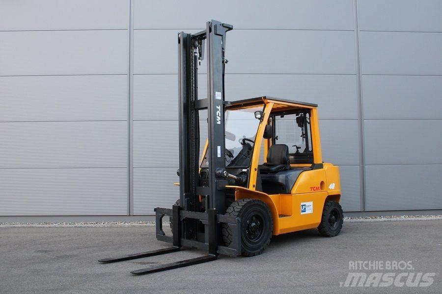 TCM D-1-F-A-40-Q Dieseltrukit
