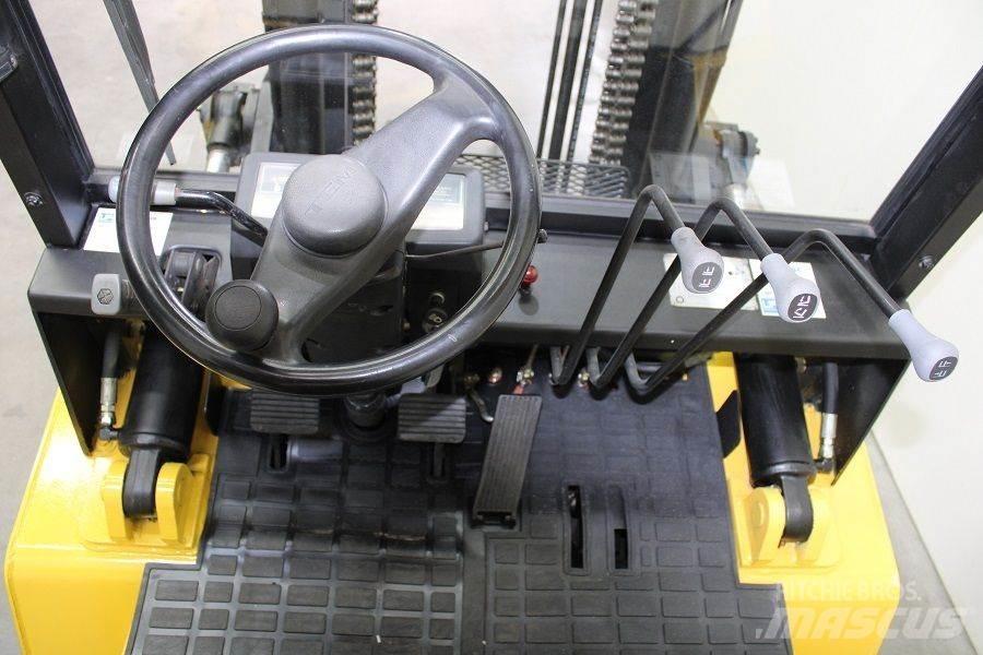 TCM FG 35 N7T Nestekaasutrukit