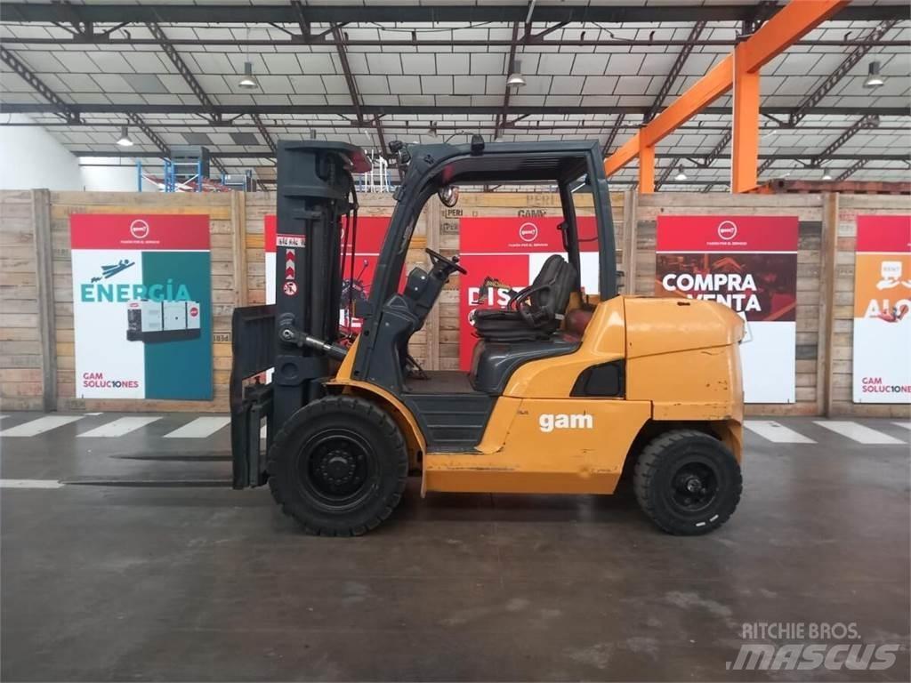 CAT DP45NTD Dieseltrukit
