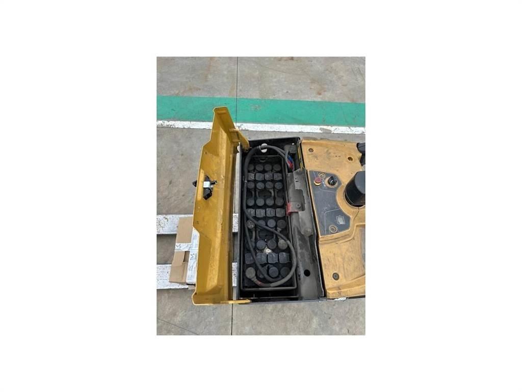 CAT NPV20N2 Lavansiirtotrukit